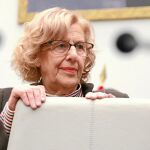 La alcaldesa de Madrid, Manuela Carmena, durante un pleno en el Ayuntamiento