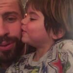 Gerard Piqué canta junto a su hijo Milan canciones del Barça