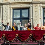 Miembros de la familia real de Luxemburgo en el balcón del Palacio Real