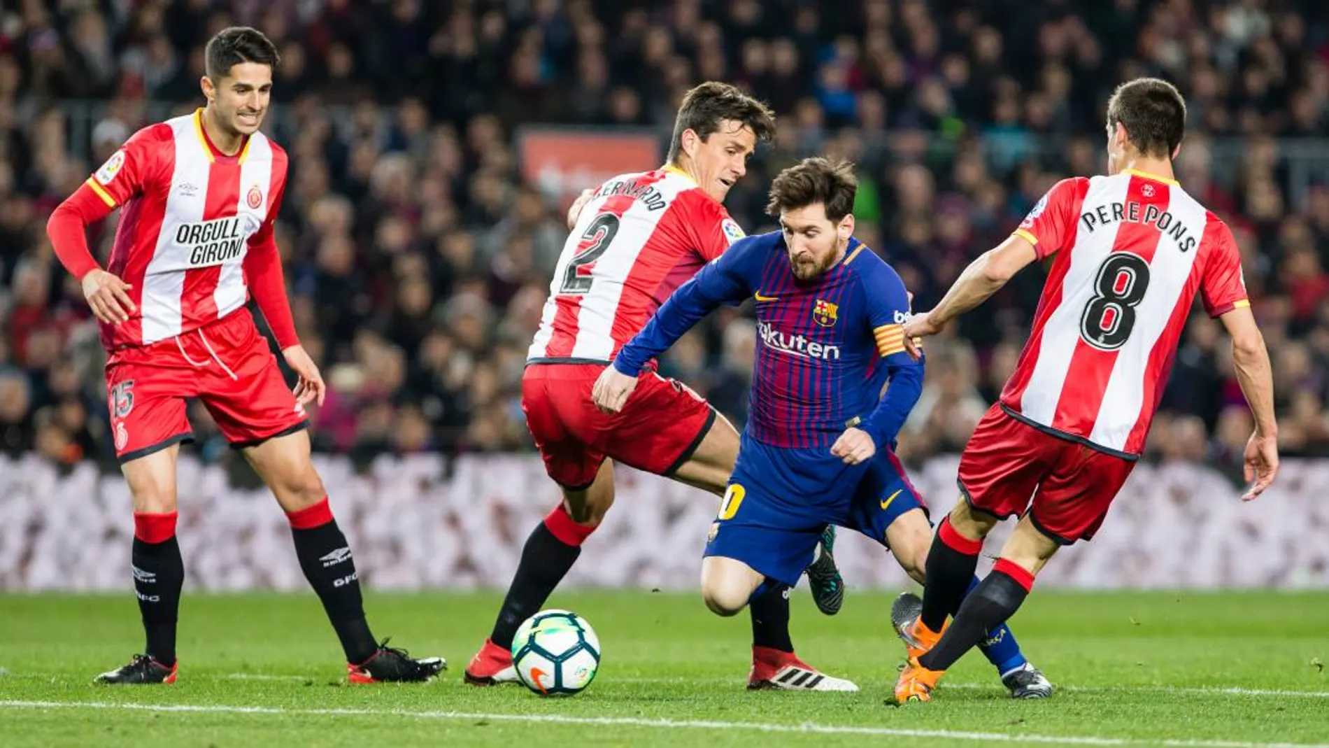 Imagen de un partido entre el Girona y el F.C. Barcelona