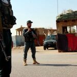 Fuerzas de Seguridad afganas en un puesto de control en Kandahar, en una imagen de archivo / Foto: Efe