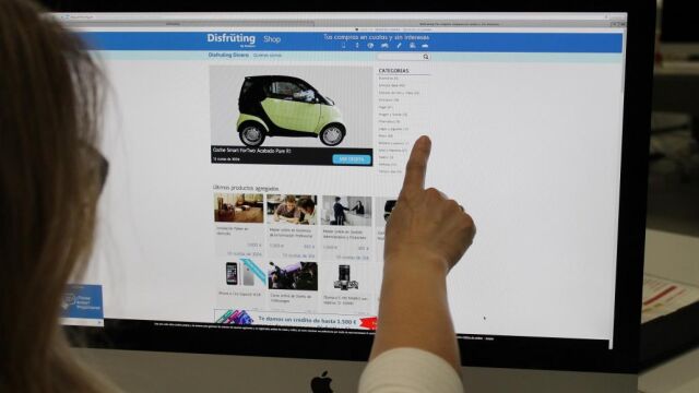 Dos de cada tres españoles usan internet a diario