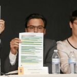 El antiguo equipo de gobierno argumenta que 24 de los 30 puntos del acuerdo cuatripartito se cumplieron