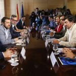 Los miembros del equipo negociador de Ciudadanos y PP