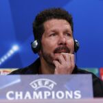 El entrenador del Atlético de Madrid, Diego Pablo Simeone, en rueda de prensa en el Allianz Arena de Múnich,