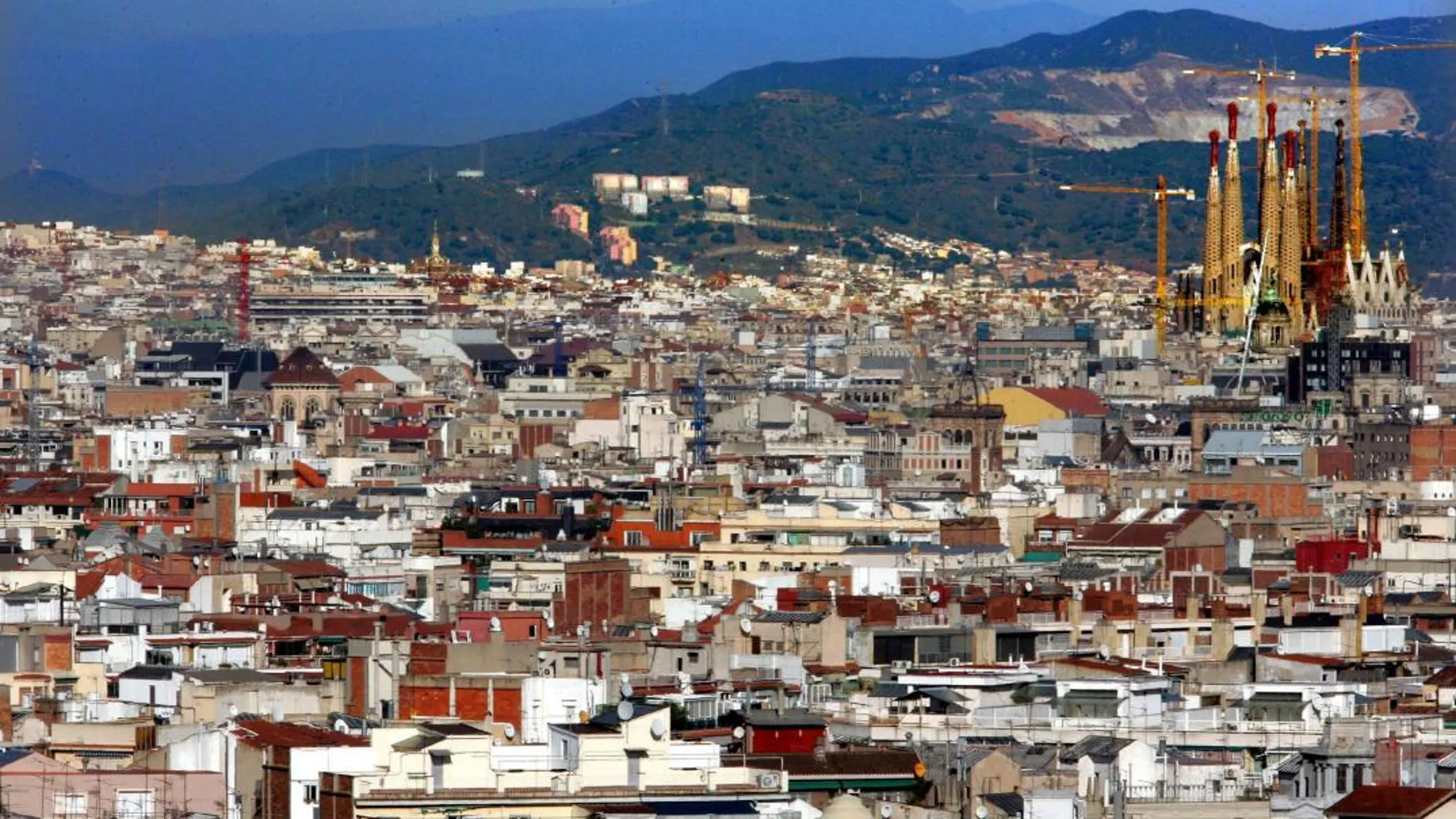 Sólo le superan la Comunidad de Madrid -33.809 euros-, País Vasco -33.088- y Navarra -30.914-