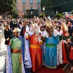 Sus Majestades Los Reyes Magos fueron recibidos ayer por miles de niños en toda la Región. Melchor, Gaspar y Baltasar llenaron de ilusión las calles de todas los municipios
