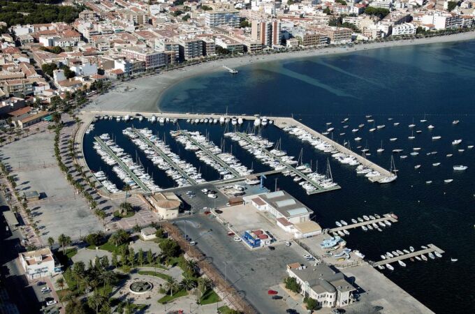 El puerto de Lo Pagán, en San Pedro del Pinatar, con motivo de la ampliación de la concesión de la infraestructura, pondrá en marcha medidas de gestión eficiente y sostenibilidad ambiental con el objetivo de contribuir a la recuperación del Mar Menor El puerto de Lo Pagán, en San Pedro del Pinatar, con motivo de la ampliación de la concesión de la infraestructura, pondrá en marcha medidas de gestión eficiente y sostenibilidad ambiental con el objetivo de contribuir a la recuperación del Mar Menor