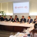 El presidente de la Región, Fernando López Miras, ayer durante el encuentro «La Tapa Inmobiliaria», organizado por la Asociación de Promotores Inmobiliarios de la Región de Murcia