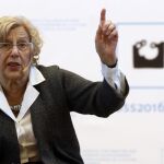 Manuela Carmena aseguró que era imprescindible que Madrid estuviera en la cumbre de Bogotá