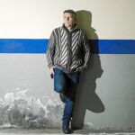 Este hombre es un rescatador de suicidas: así trabaja