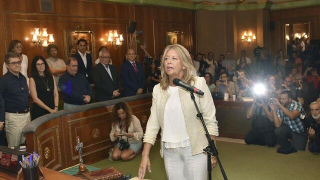 Ángeles Múñoz contó con el respaldo de la dirección regional y provincial del PP