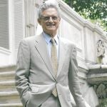 Luis Rojas Marcos: «Sólo contrato a los que sonríen»