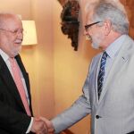 Salvador Esteve y Carles Viver Pi-Sunyer se reunieron ayer para establecer sinergias en el camino soberanista