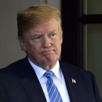 El presidente de EEUU, Donald Trump, considera que su país gasta demasiado en la OTAN