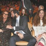 Francesca Thyssen, Borja y su esposa Blanca Cuesta, el pasado martes en el Museo Thyssen, donde asistieron amigables a una conferencia sobre Amar Kanwar