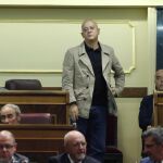 El diputado del PSOE Odón Elorza durante las votaciones del debate de investidura del líder del PP, Mariano Rajoy