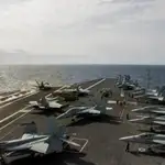 Cubierta del USS Abraham Lincoln, el portaaviones de Estados Unidos enviado a Oriente Próximo.