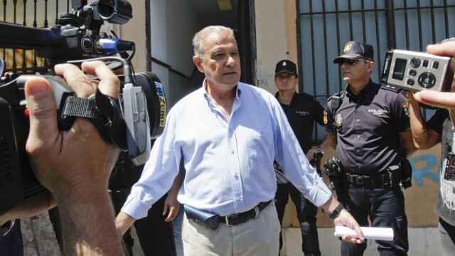 La pieza contra el ex consejero andaluz de Hacienda Ángel Ojeda sigue abierta