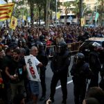 Efectivos de la Policía Nacional en Cataluña