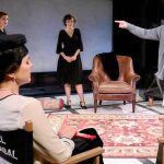 Carmen Gutiérrez (sentada en primer plano) toma el protagonismo de «Beatriz Galindo en Estocolmo» con su interpretación de Isabel Oyarzábal