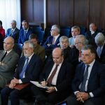 Los 22 encausados en la pieza política del «caso ERE» regresaron ayer al banquillo de los acusados (Foto: Efe)