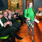 La presidenta del Legislativo autonómico, Silvia Clemente, antes de intervenir en la jornada sobre economía
