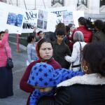 Los habitantes del asentamiento han reclamado la mejora del asfaltado y el saneamiento hasta que sean reubicados