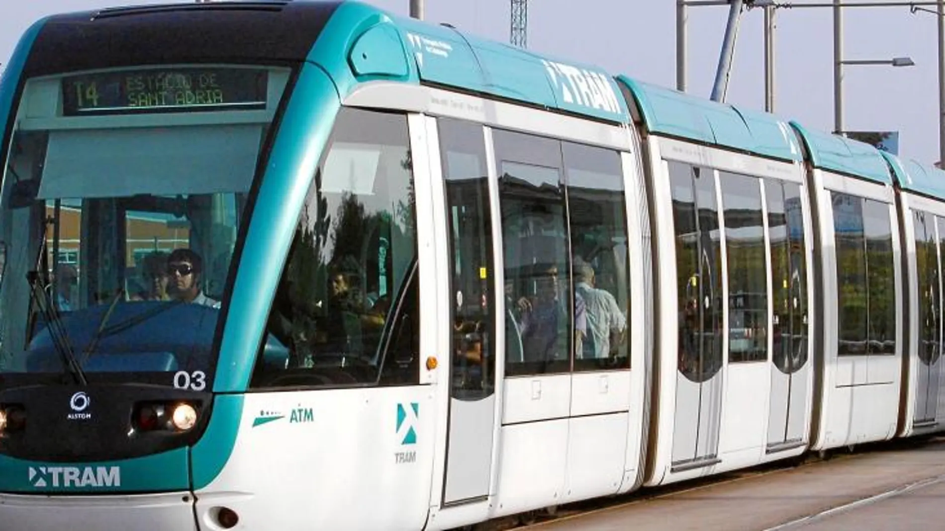 La posible unión de los dos tramos de los tranvías tiene divididos a los ciudadanos de Barcelona, según se desprende de las últimas encuestas