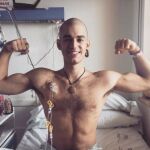 Una de las características imágenes que el joven malagueño subía a las redes sociales para conciencias sobre las donaciones