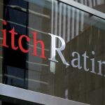 Fitch sube la nota de España a A- con perspectiva estable
