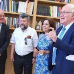 El alcalde de Pajares de Adaja, Jesús Caro, el matemático ruso Efim Zelmanov (Medalla Fields, equivalente al Nobel de Matemáticas), Consuelo Martínez y Santos González catedráticos de la Universidad de Oviedo