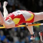 RUTH BEITIA logró su primer oro «indoor» al superar el listón a 1,99
