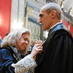 Madrigal, ex fiscal general del Estado, ejerció ayer de madrina de Alejandro Luzón en la toma de posesión como nuevo fiscal jefe de Anticorrupción
