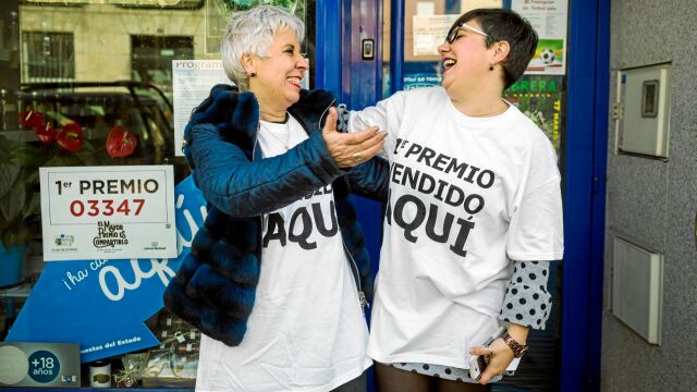 Sandra Martín, propietaria de El Desván de Cayetano, la administración que vendió cuatro décimos inolvidables en El Barraco