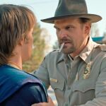 David Harbour (’Stranger Things’) deberá oficiar la boda de una seguidora por un reto viral