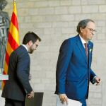 El president Torra con el vicepresidente Pere Aragonès tras cerrar en falso la crisis de gobierno este mismo otoño. Foto: Miquel González / Shooting