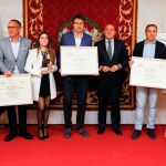 El presidente de la Diputación de Valladolid, Jesús Julio Carnero, entrega de galardones de la sexta edición del certamen «Vino del Museo»