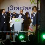 El líder de Vox, Santiago Abascal celebra sus resultados electorales en la madrileña plaza Margaret Thatcher / Foto: Jesús G. Feria