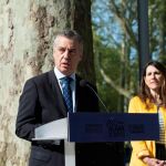 El lehendakari, Iñigo Urkullu ha participado esta mañana en el homenaje al Luis Álava Sautu, responsable de la Red Álava de resistencia antifranquista, en el 75 Aniversario de su fusilamiento/ Efe