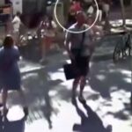 Nuevas imágenes del paso mortal de la furgoneta en Las Ramblas