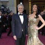 Catherine Zeta-Jones y su esposo Michael Douglas en la pasado edición de los Oscar