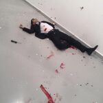 El atacante era un policía de 22 años que ha sido abatido por la Policía.