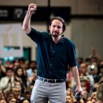 Pablo Iglesias, ofrece un mitin junto al candidato de Unides Podem-Esquerra Unida, Rubén Martínez Dalmau