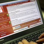 Un ordenador afectado por el virus «WannaCry»/Efe