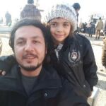 La niña tuitera de Alepo sale viva del infierno