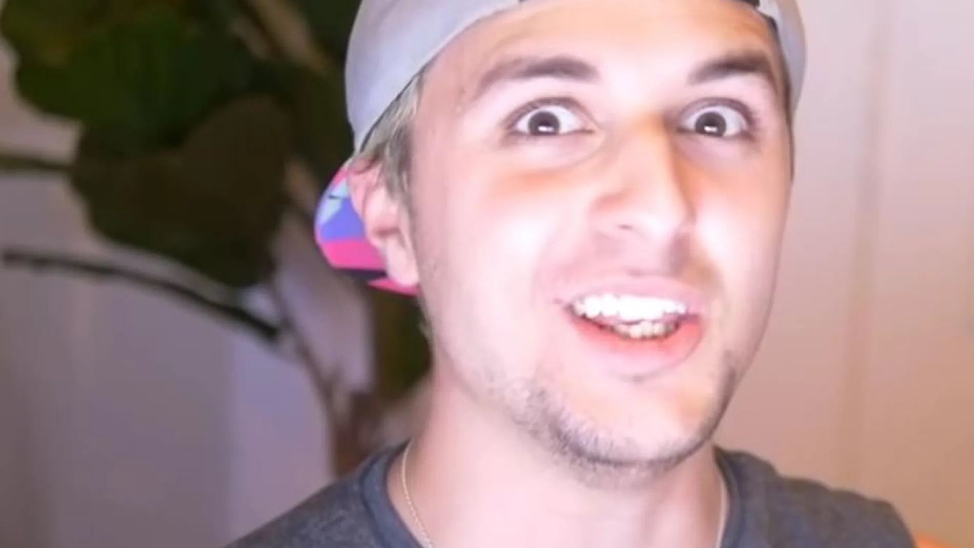 Dalas Review/youtube