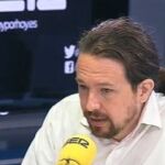 Iglesias insta a la diputada que retiró las banderas de España a pedir perdón