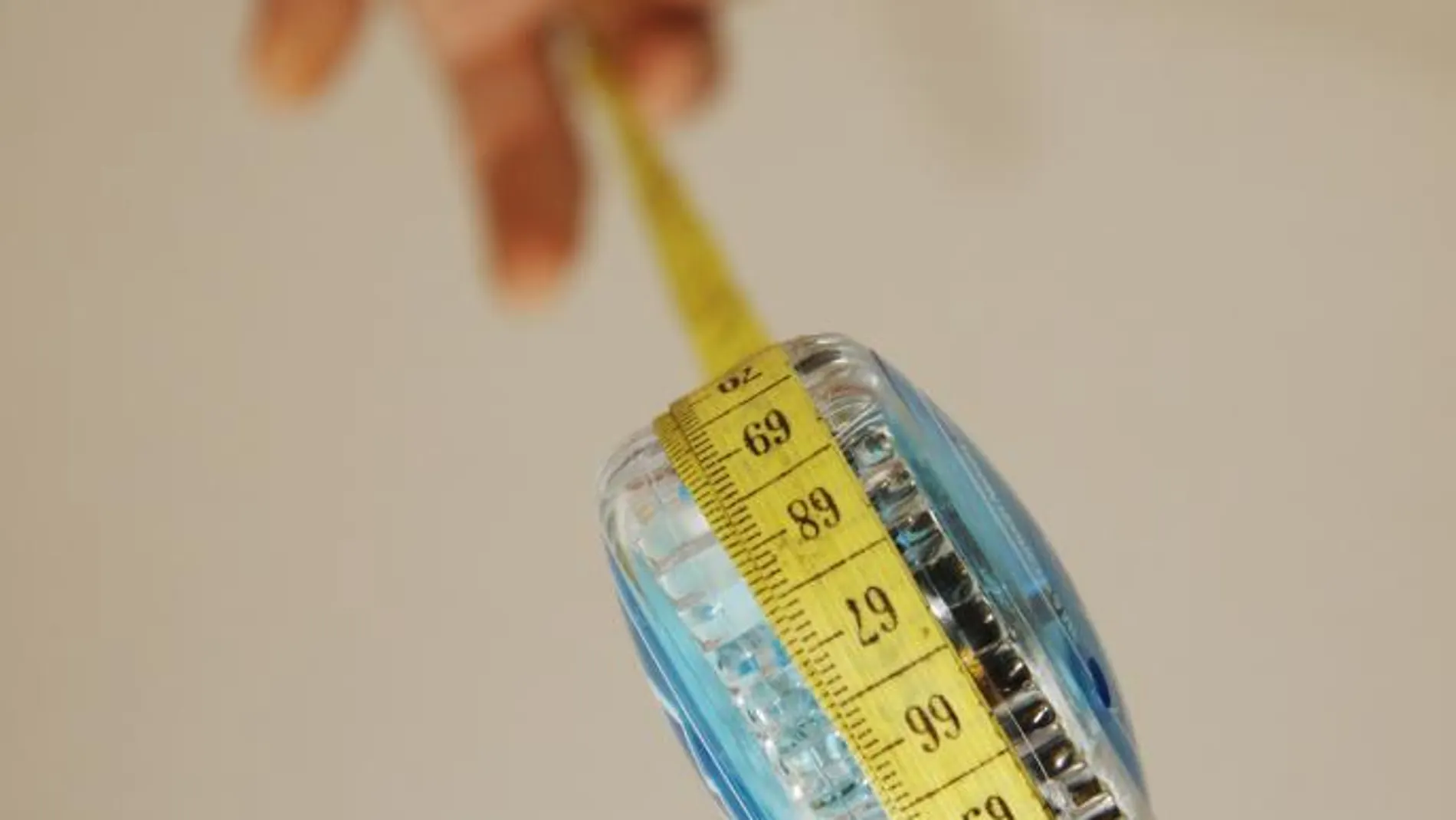 Los médicos alertan con frecuencia de los efectos negativos de las conocidas como «dietas yoyó»
