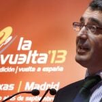 El director general de la Vuelta, Javier Guillén, durante la presentación del patrocinador.